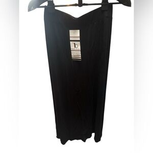 NWT Red Bag Women's Black Skirt